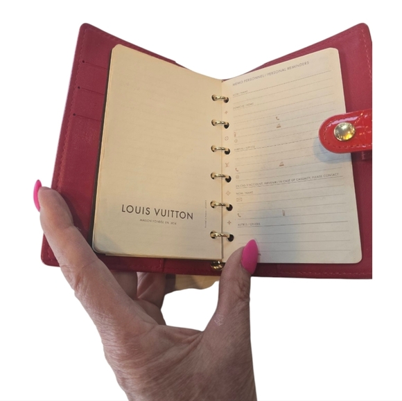 Louis Vuitton 2006 Red Vernis Leather 6 Ring Notebook Agenda Wallet - Picture 5 of 16